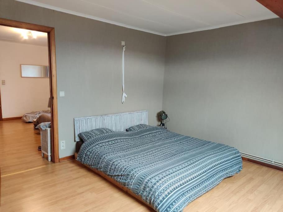 Appartement Cosy A Chimay Esterno foto